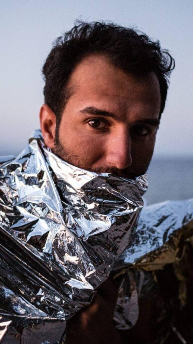 Lesbos, Grèce. Personne migrante © Kristof Vadino